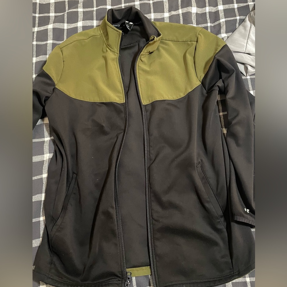 Russel Lightweight Jacket